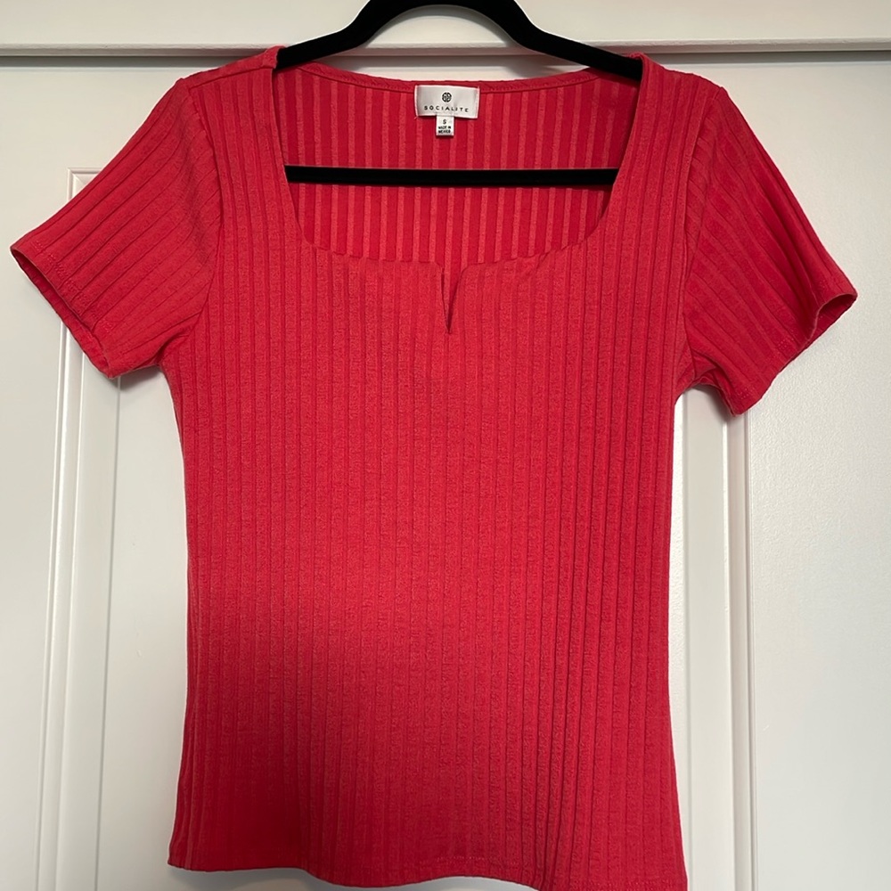 Socialite Stitch Fix Ribbed Short Sleeve Top